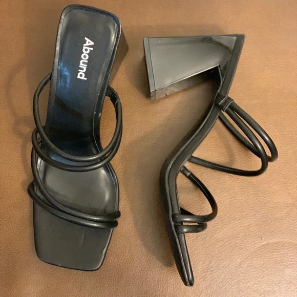 Abound women’s size 11M black‎ block heel open toe strappy sandal 4” heel. - Picture 3 of 6